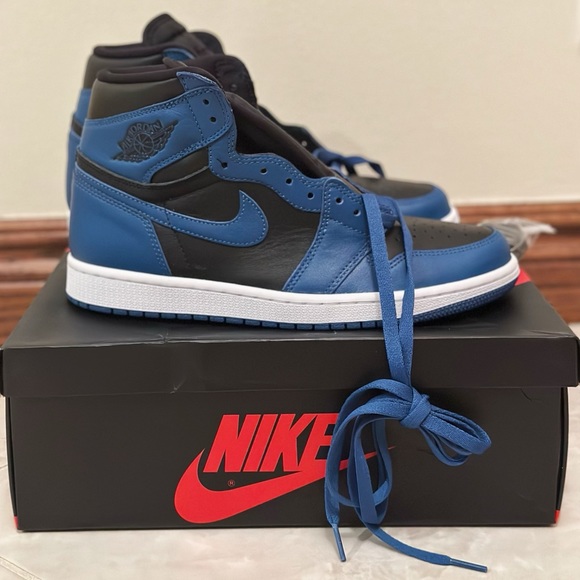 Jordan Other - New Air Jordan 1 High Dark Marina Size 9